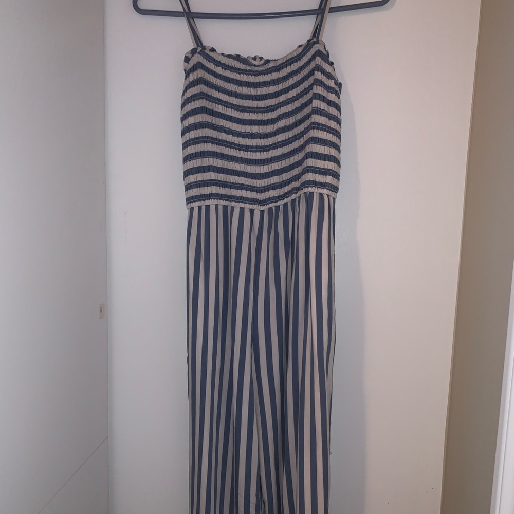 ABERCROMBIE BLUE AND BEIGE JUMPSUIT